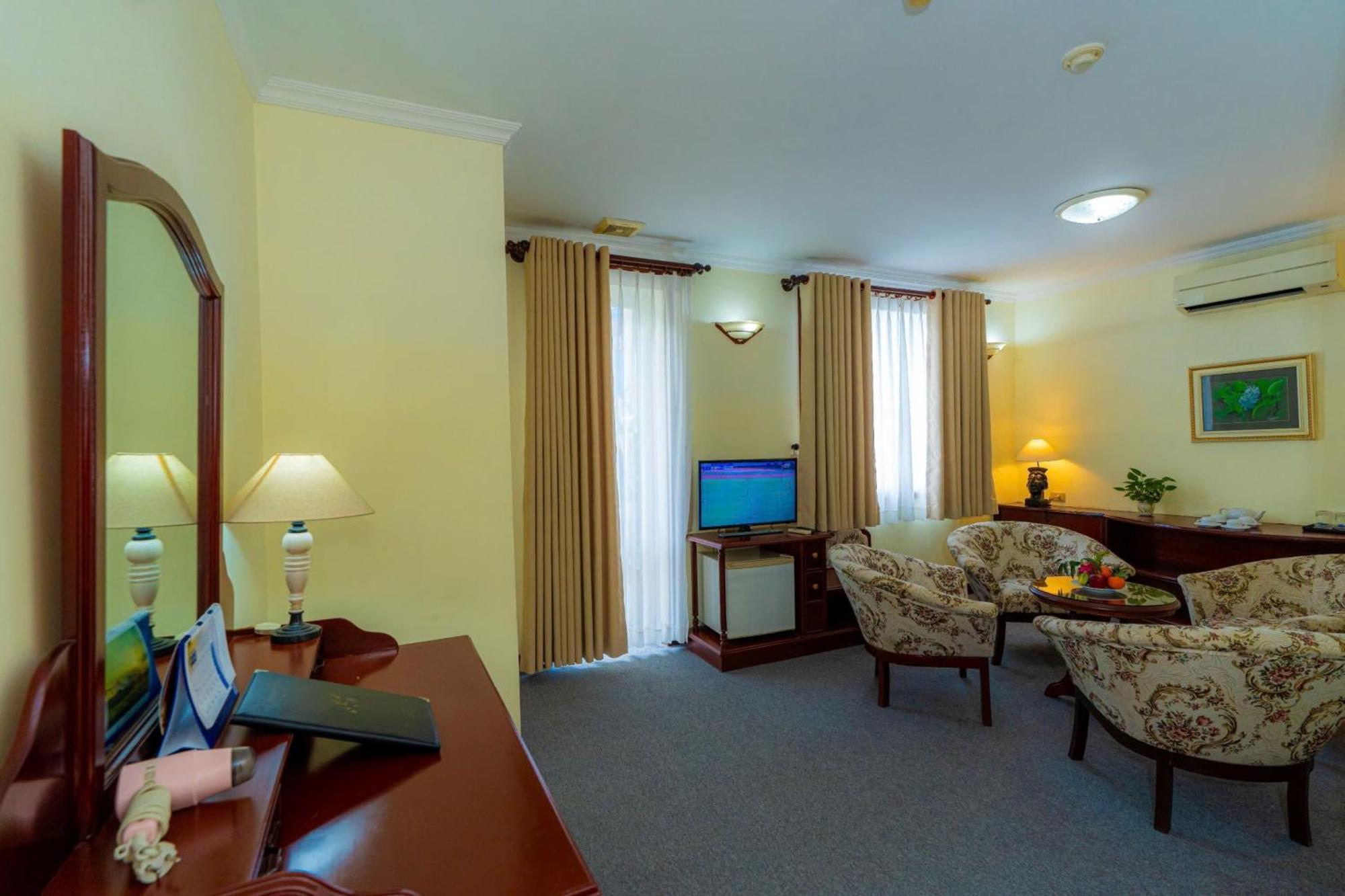 ฮวัง ฮา โฮเทล Hotel โฮจิมินห์ซิตี้ ภายนอก รูปภาพ