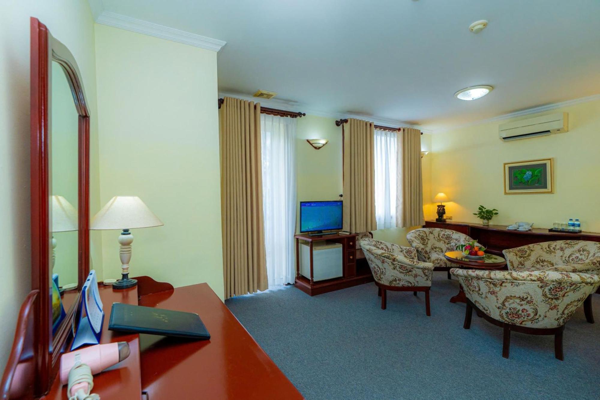 ฮวัง ฮา โฮเทล Hotel โฮจิมินห์ซิตี้ ภายนอก รูปภาพ